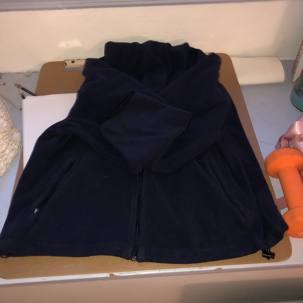 Basic addition zip up sweatshirt